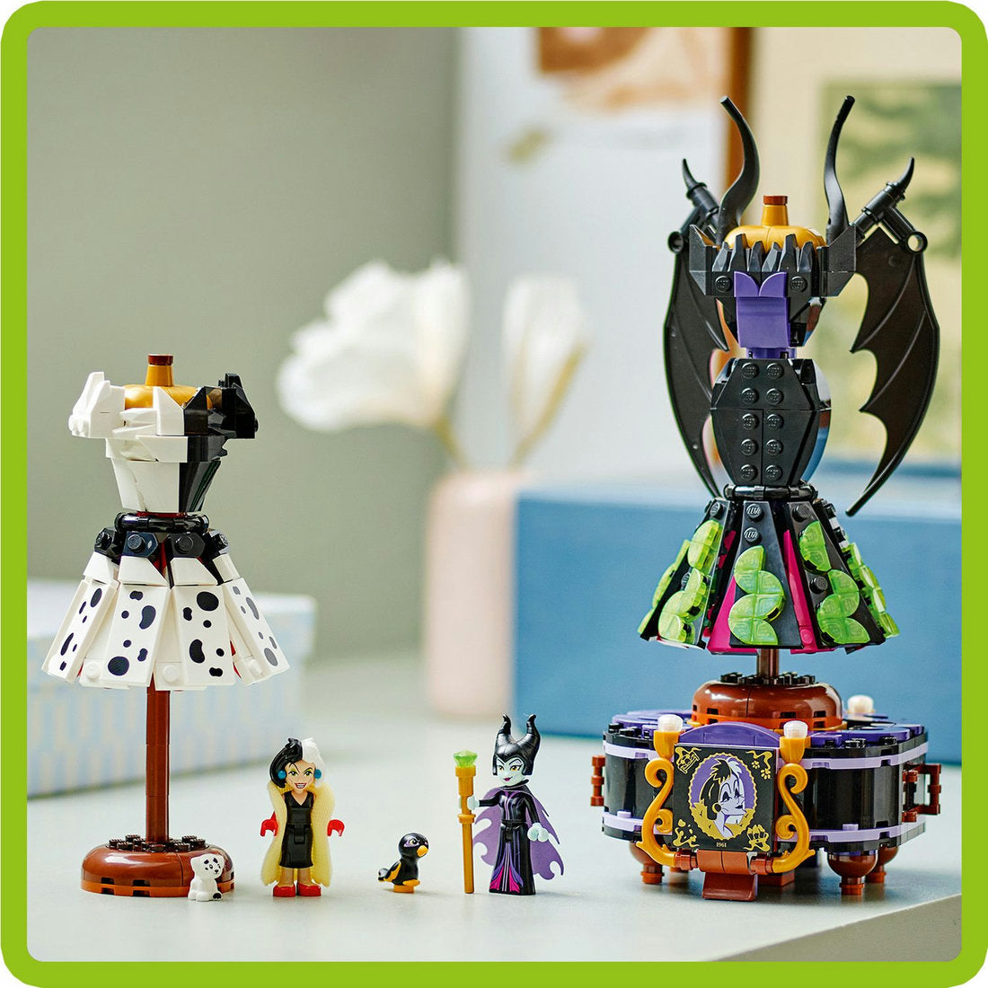 LEGO® ǀ Disney Villains Maleficent’s and Cruella De Vil’s Dresses 43262 - SLIGHTLY DAMAGED BOX