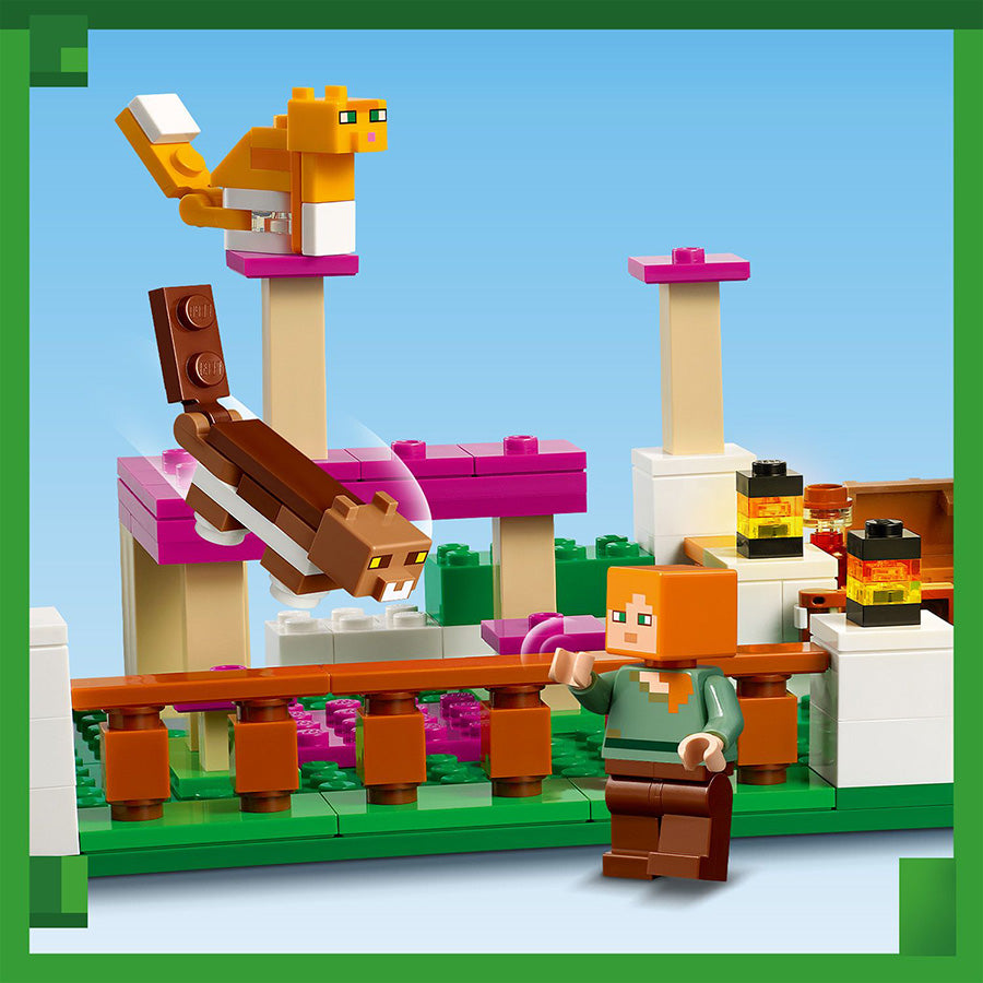 LEGO® Minecraft® The Crafting Box 4.0 Building Toy Set 21249 - DAMAGED BOX