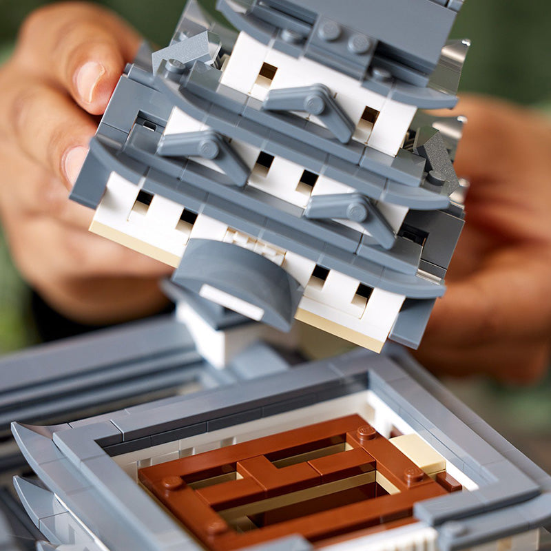 LEGO® Architecture Himeji Castle Building Set 21060 - DAMAGED BOX
