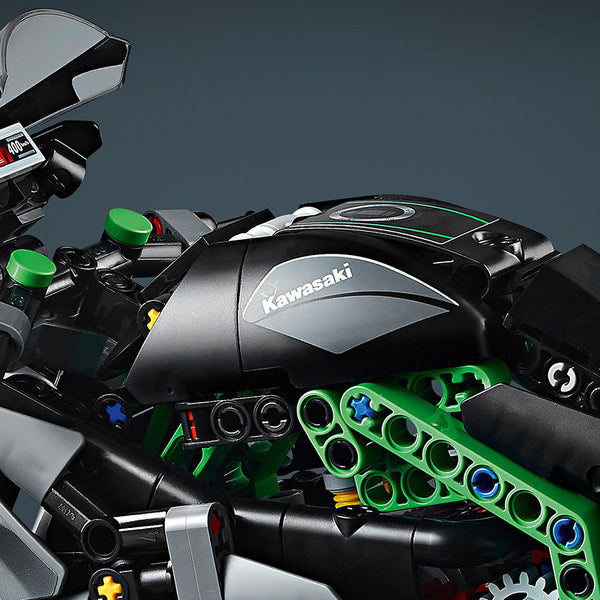 LEGO Technic Kawasaki Ninja H2R Motorcycle Toy Vehicle 42170 Toys - Zavvi US