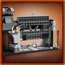 LEGO® Star Wars™ Paz Vizsla™ and Moff Gideon™ Battle 75386-11