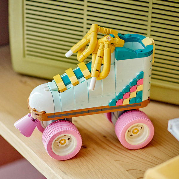 LEGO® Creator 3in1 Retro Roller Skate & Toy Skateboard 31148