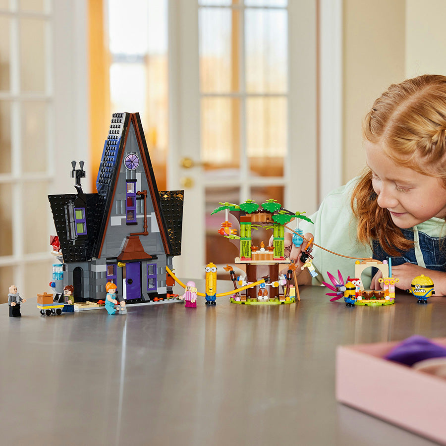 LEGO® Despicable Me 4 Minions and Gru's Family Mansion 75583 - SLIGHTLY DAMAGED BOX