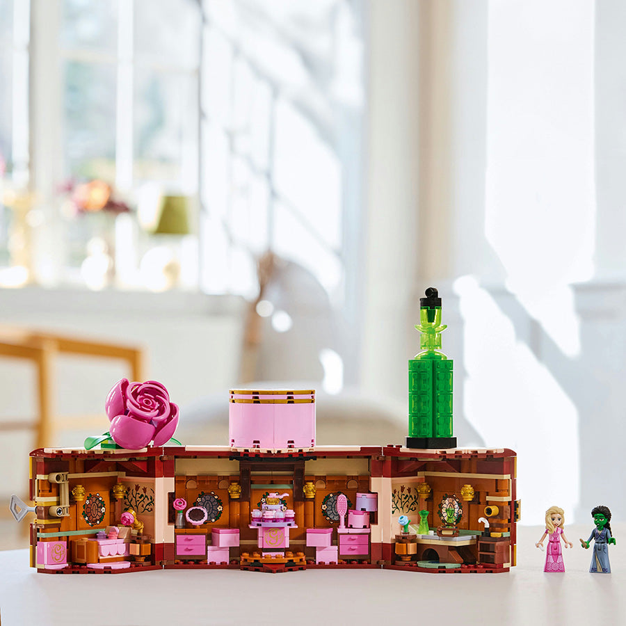LEGO® Wicked Glinda & Elphaba’s Dormitory, Movie Set 75683