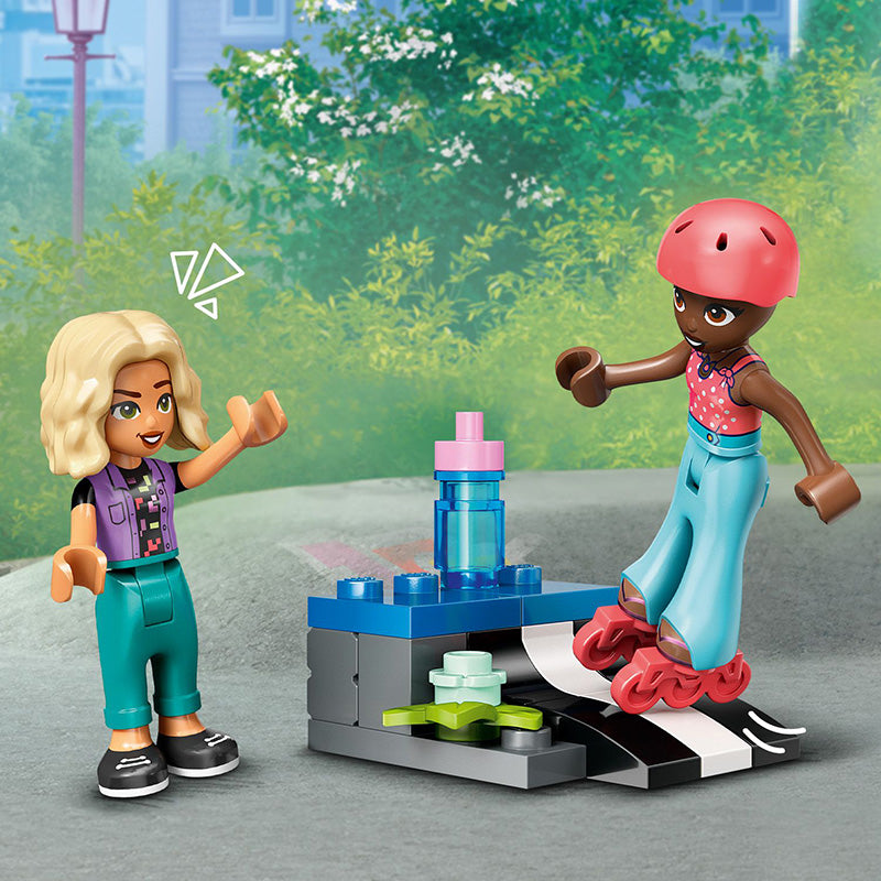 LEGO® Friends Hair Salon and Accessories Shop Creative Pretend-Play Toy 42662 - SLIGHTLY DAMAGED BOX