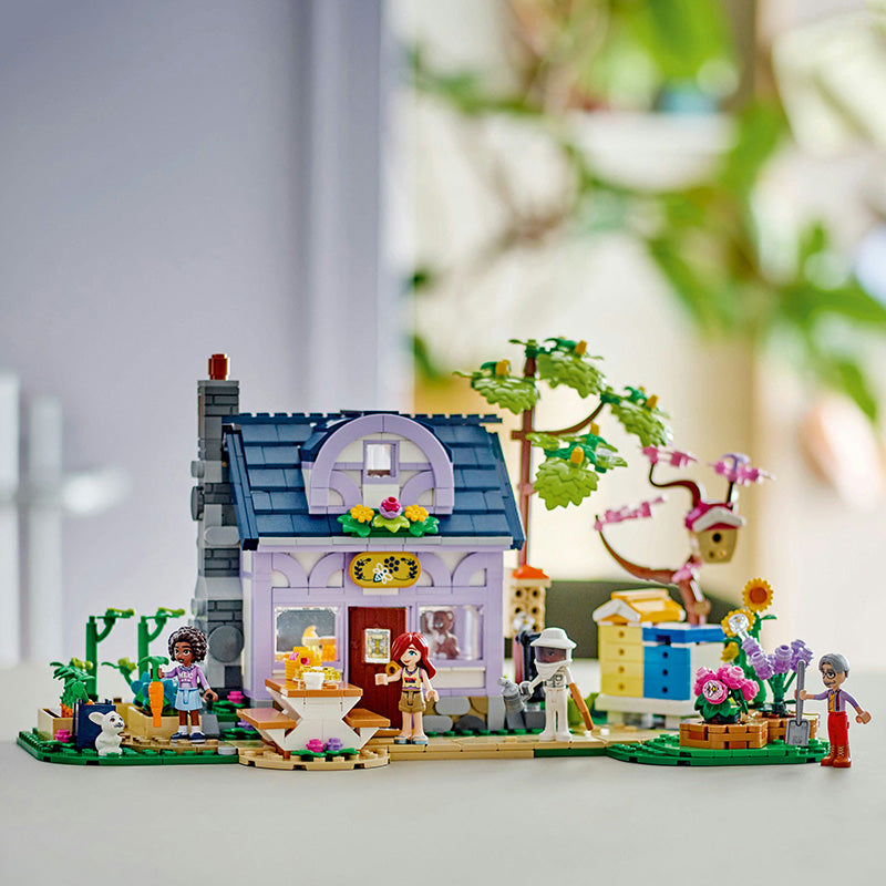 LEGO® Friends Beekeepers’ House and Flower Garden Building Kit 42669 - SLIGHTLY DAMAGED BOX