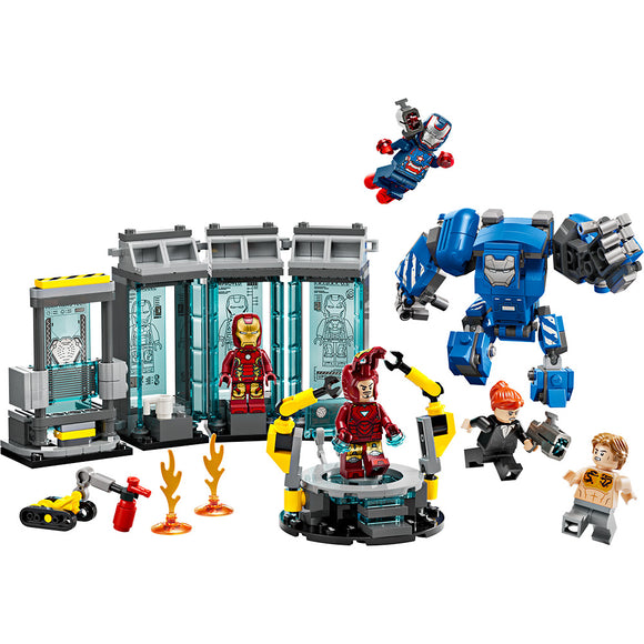 LEGO® ǀ Marvel Iron Man’s Laboratory: Hall of Armour with Minifigures 76315 - SLIGHTLY DAMAGED BOX