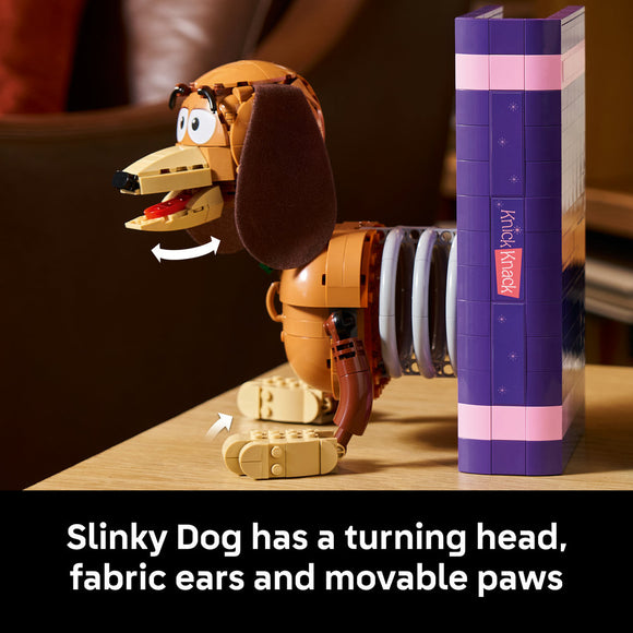 LEGO® ǀ Disney and Pixar Toy Story Slinky Dog Bookends 43301
