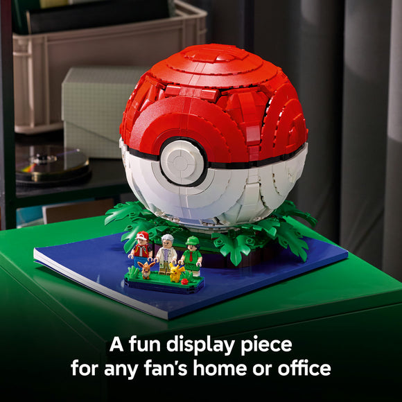 LEGO® Pokémon™ Iconic Trainer Moments Poké Ball Decor 72154