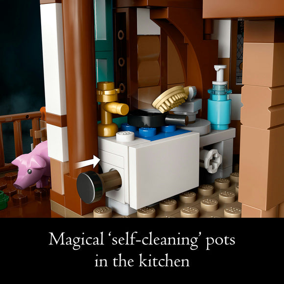 LEGO® Harry Potter™ The Burrow – Collectors’ Edition Set 76437