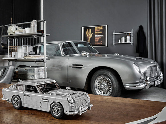 LEGO® Creator Expert James Bond™ Aston Martin DB5