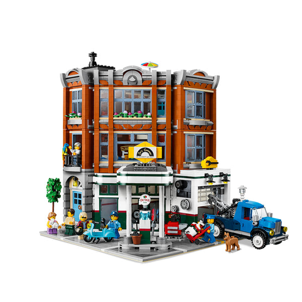LEGO® Creator Expert Corner Garage 10264