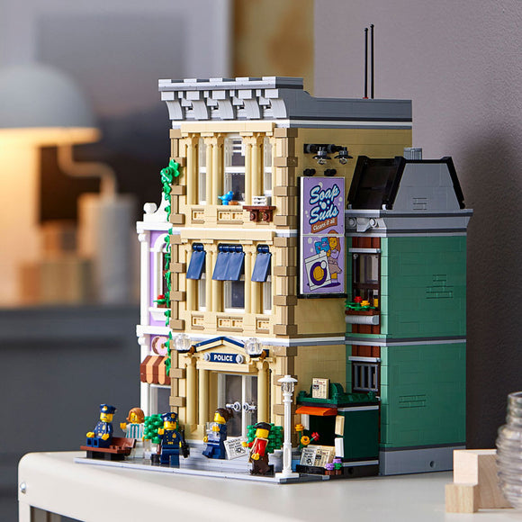LEGO® Creator Expert Police Station 10278