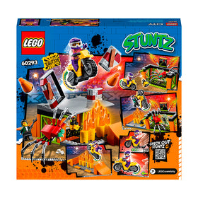LEGO® City Stunt Park Building Kit 60293 - 0