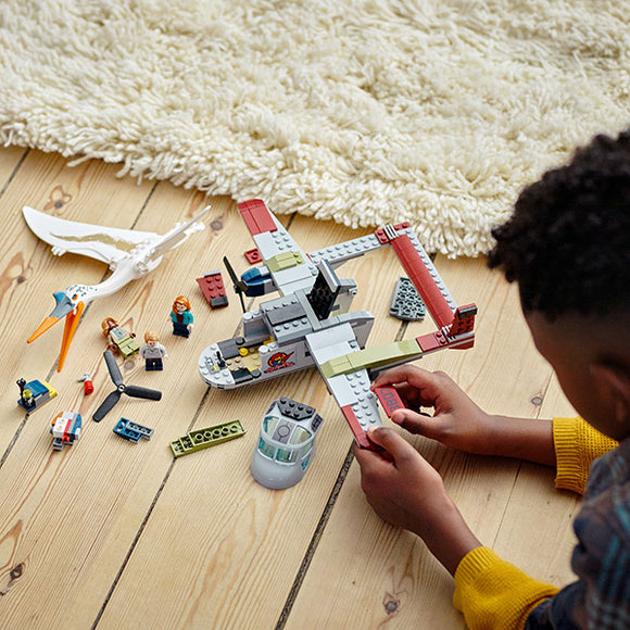 LEGO® Jurassic World Quetzalcoatlus Plane Ambush 76947