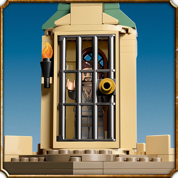 LEGO® Harry Potter™ Hogwarts™ Courtyard: Sirius’s Rescue Building Kit 76401