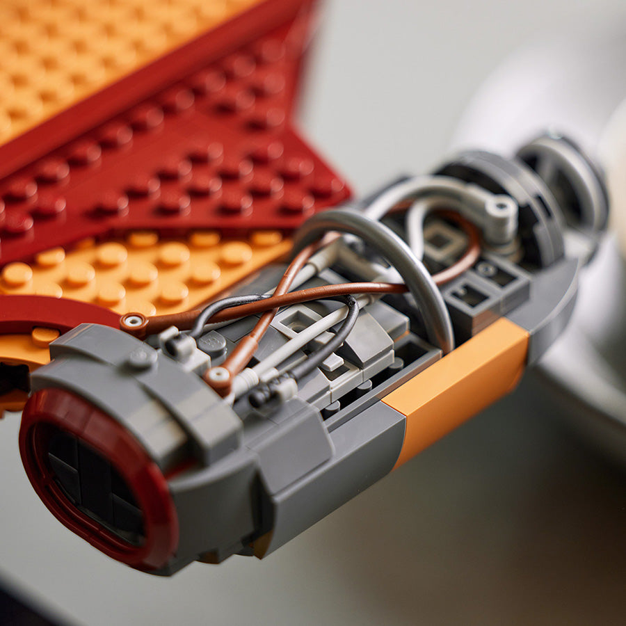 LEGO® Star Wars™ Luke Skywalker’s Landspeeder™ Building Kit 75341
