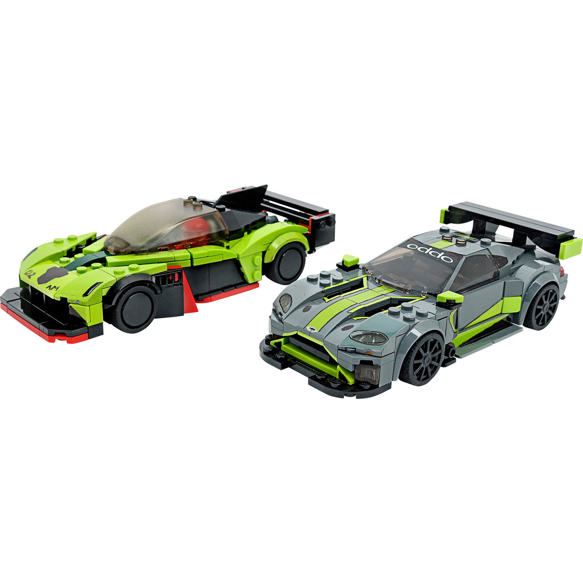 LEGO® Speed Champions Aston Martin Valkyrie AMR Pro and Aston Martin Vantage GT3 76910