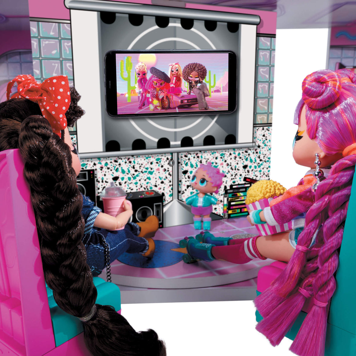 LOL Surprise OMG House of Surprises New Real Wood Doll House