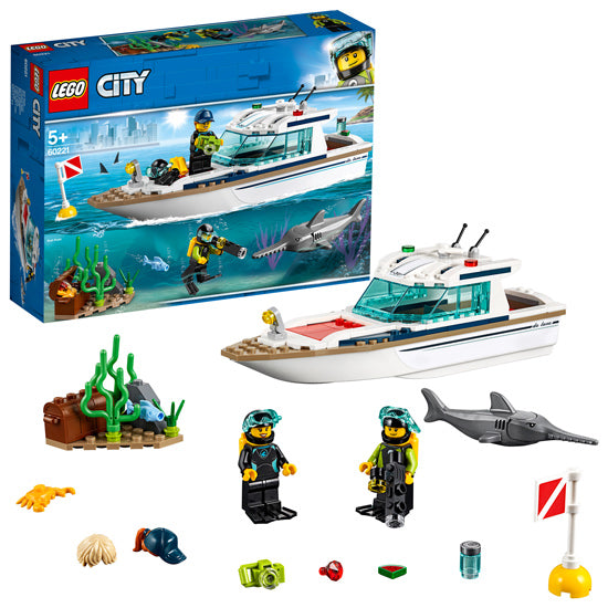 LEGO® City Diving Yacht