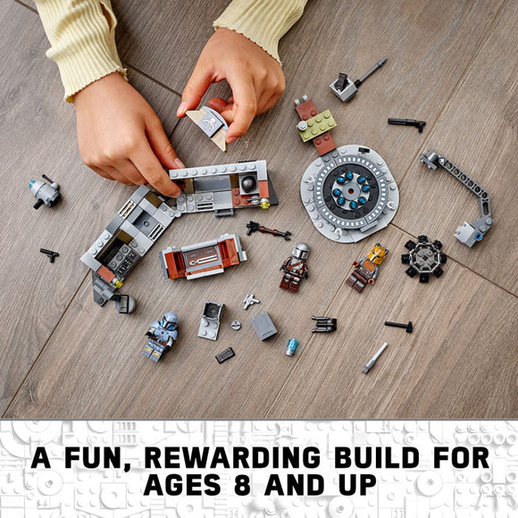 LEGO® Star Wars™ The Armourer’s Mandalorian™ Forge Building Kit 75319