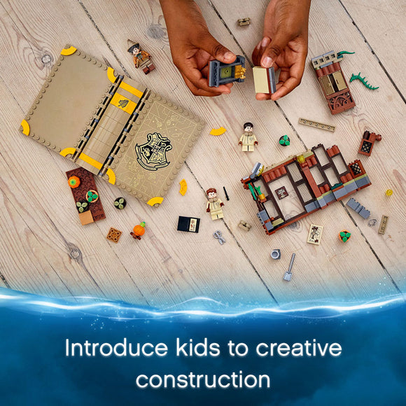 LEGO® Harry Potter™ Hogwarts™ Moment: Herbology Class Building Kit 76384