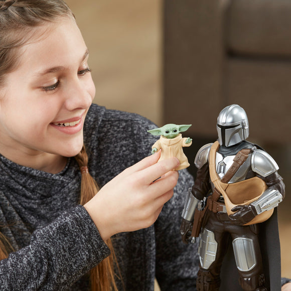 STAR WARS Galactic Action The Mandalorian & Grogu Interactive Electronic 12-Inch-Scale Figures