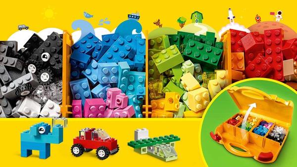 LEGO® CLASSIC - Creative Suitcase