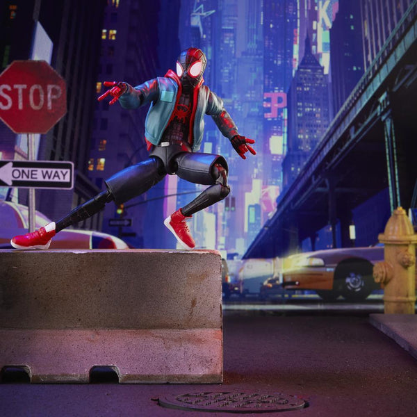 Marvel Legends Series Spider-Man Into the Spider-Verse: Miles Morales Figure