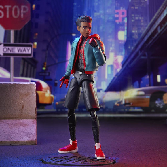 Marvel Legends Series Spider-Man Into the Spider-Verse: Miles Morales Figure