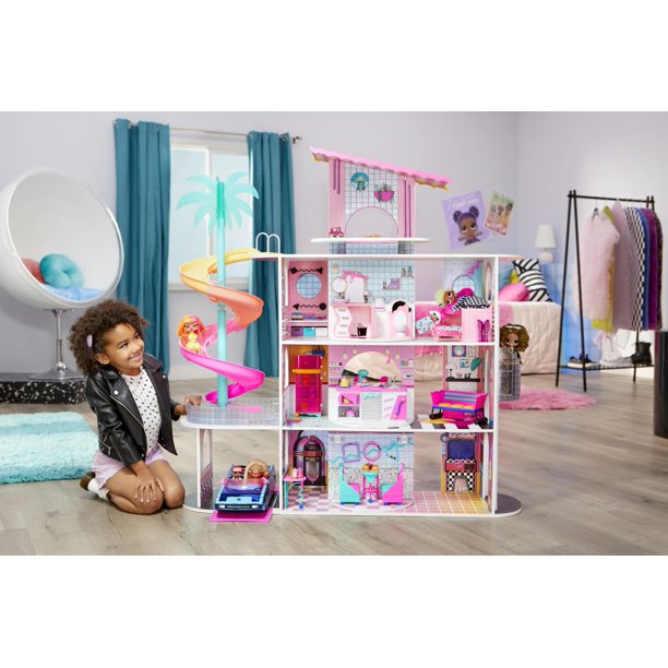 LOL Surprise OMG House of Surprises New Real Wood Doll House