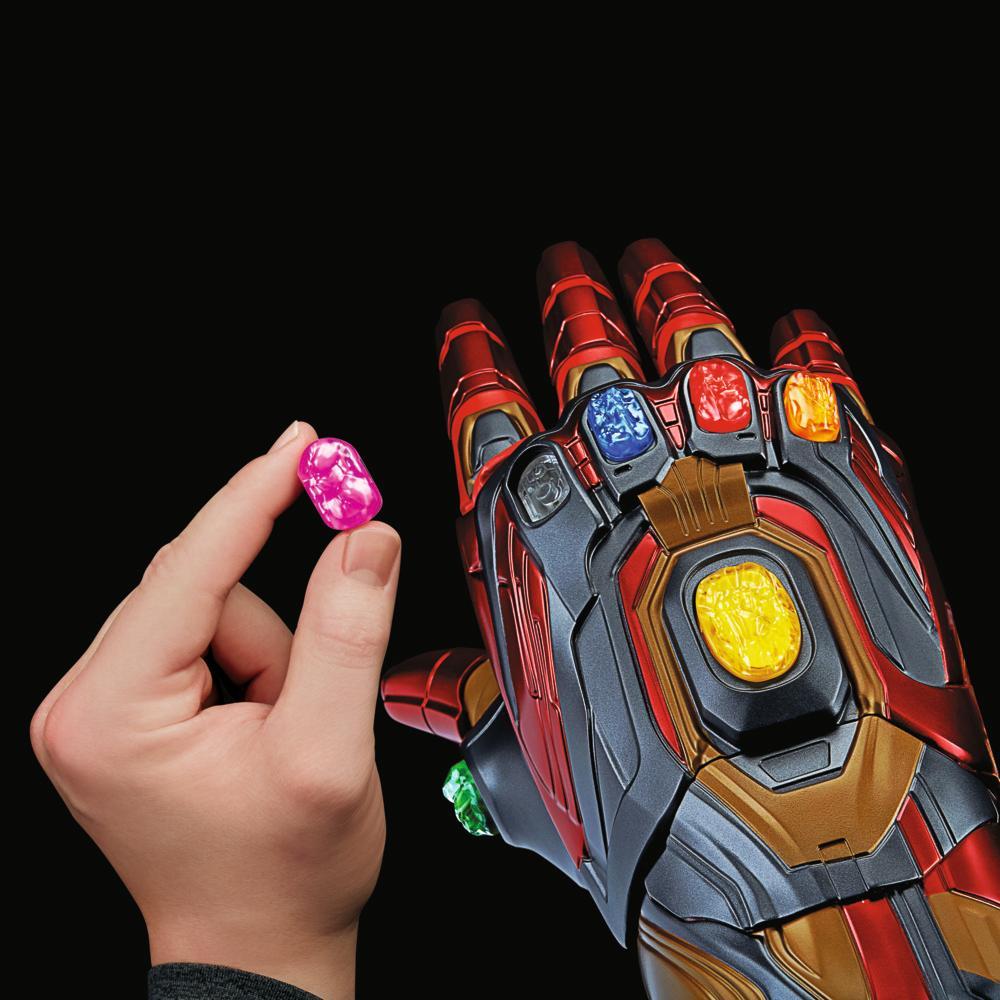 Marvel Legends Series Iron Man Nano Gauntlet Articulated Electronic Fi ...