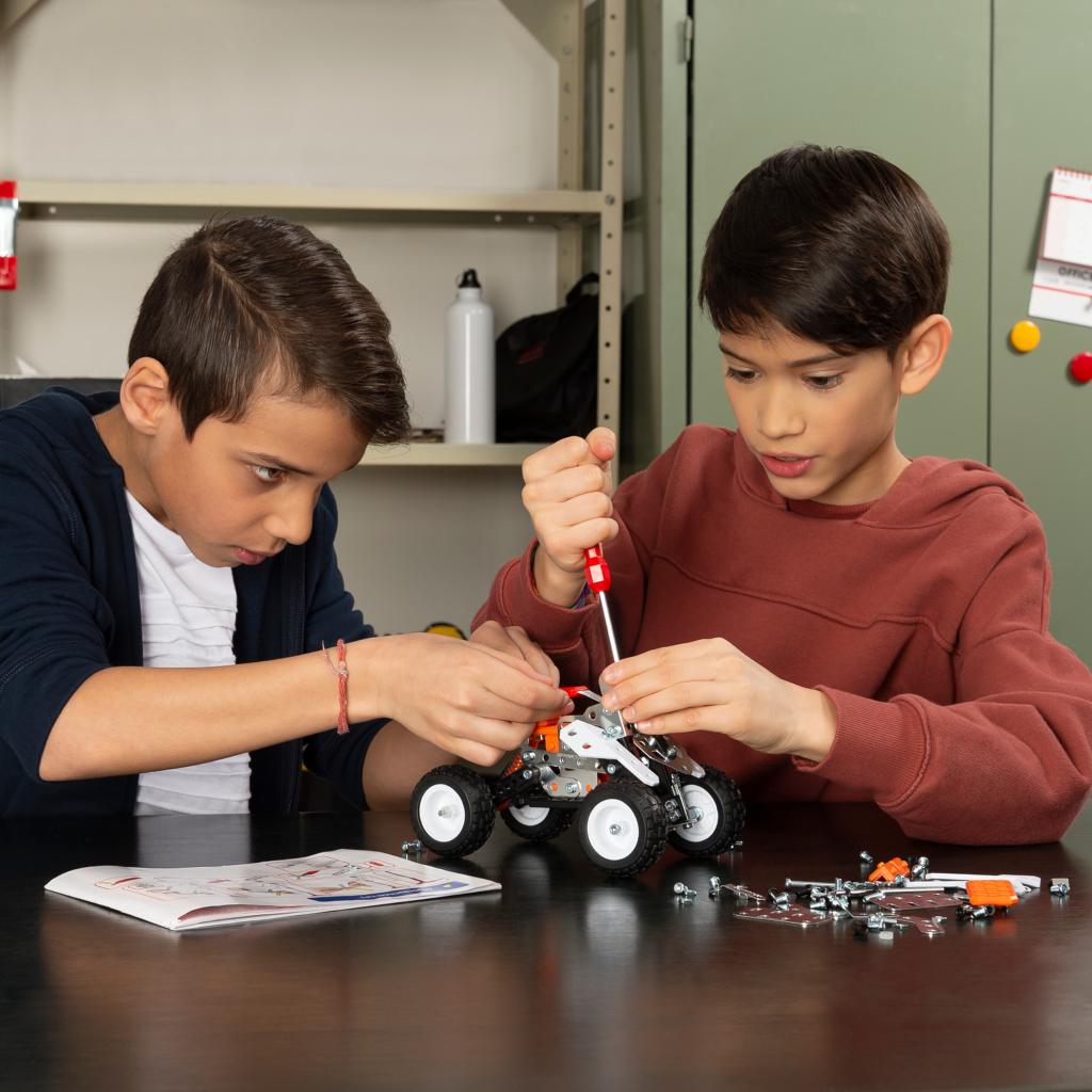 Meccano 15-in-1 Super Truck Building Kit 19204